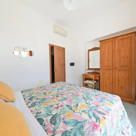 Apartment Blu Maronti