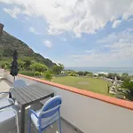 Blu Maronti *