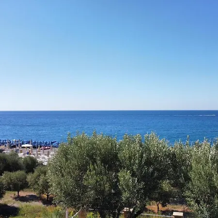 Blu Maronti