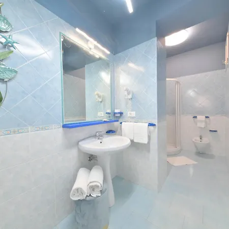 Blu Maronti